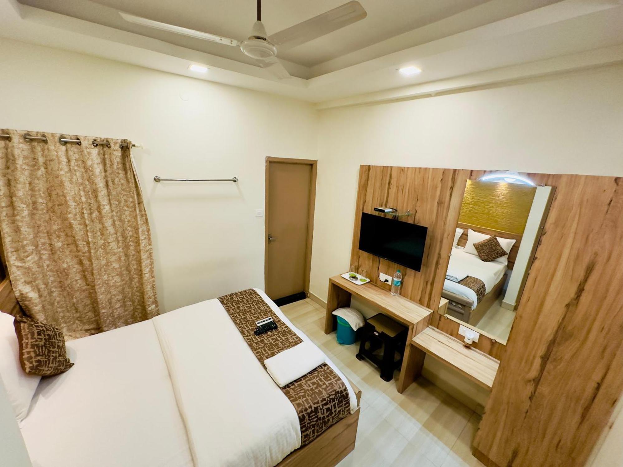 Stay Court - Business Class Hotel - Near Central Railway Station Chennai Zewnętrze zdjęcie